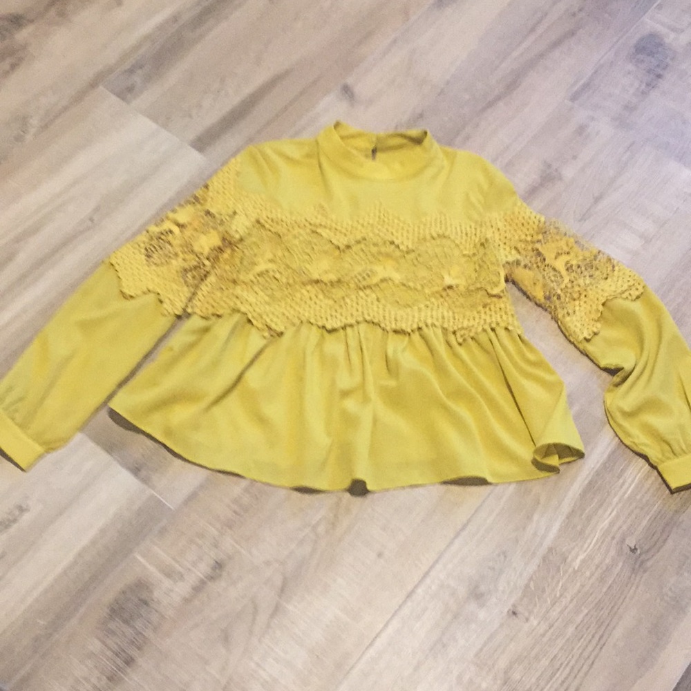 Fun peplum like top